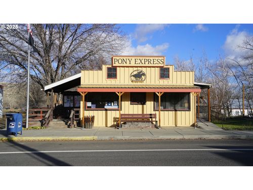 145 E Franklin Ave, Dayville, OR, 97825-5000 | Card Image