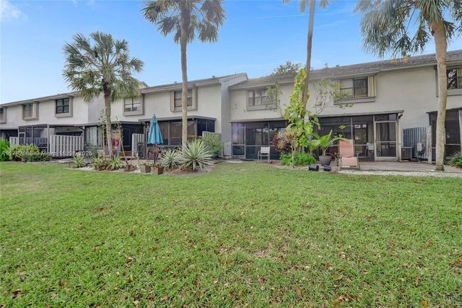 2407 - 3325 Carambola Cir S, Condo with 2 bedrooms, 3 bathrooms and null parking in Coconut Creek FL | Image 34