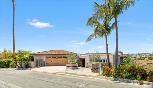 1992 San Remo Dr, Laguna Beach, CA, 92651-2626 | Card Image