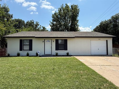 14108 Spring Oak Dr, Balch Springs, TX, 75180-3533 | Card Image