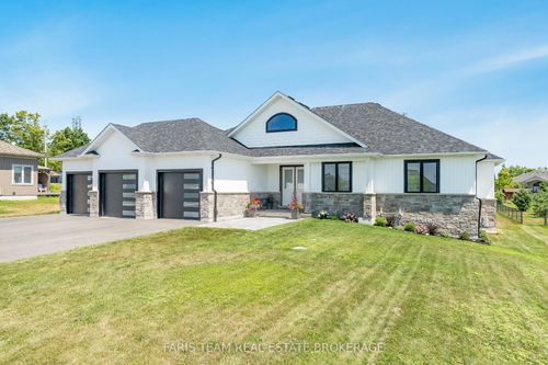 5 Breanna Blvd, Oro-Medonte, ON, L3V0J9 | Card Image