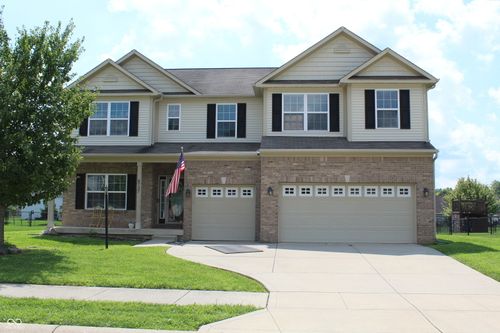 6737 Wilmot Ln, Avon, IN, 46123-6623 | Card Image
