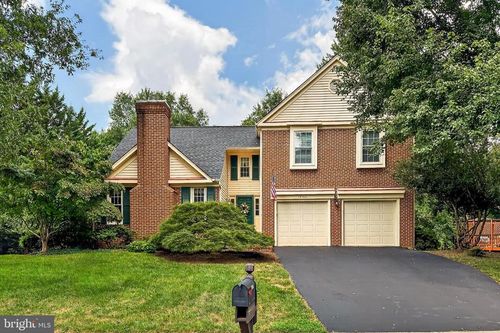 15162 Stratton Major Ct, CENTREVILLE, VA, 20120-3938 | Card Image