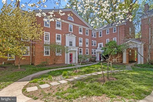 apt-e167-3720 39th St Nw, WASHINGTON, DC, 20016-5519 | Card Image