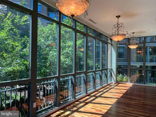 apt-215-2425 L St Nw, WASHINGTON, DC, 20037-2416 | Card Image