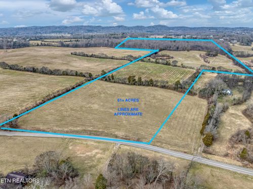 5365 Sevierville (61 Acres) Rd, Maryville, TN, 37804 | Card Image