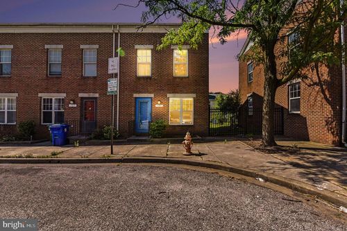 725 W Cherry Blossom Way, BALTIMORE, MD, 21201-1205 | Card Image