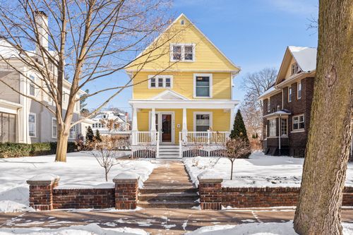 141 13th St S, La Crosse, WI, 54601-4278 | Card Image