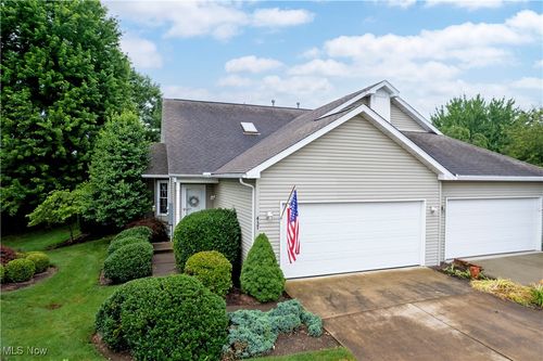 437 Danvers Ct, Orrville, OH, 44667-9579 | Card Image