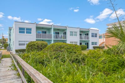 203B - 3610 Ocean Beach Boulevard, Condo with 2 bedrooms, 2 bathrooms and null parking in Cocoa Beach FL | Image 2