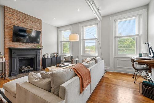 1-5158 Butler St, Pittsburgh, PA, 15201-2646 | Card Image