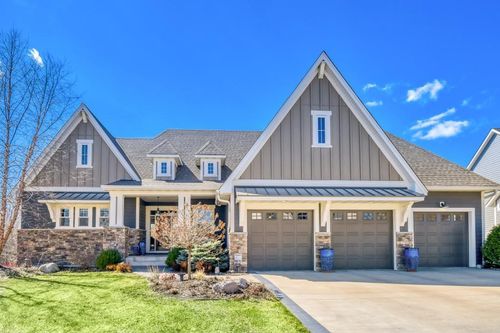 5676 Garden Dr, Woodbury, MN, 55129-8311 | Card Image