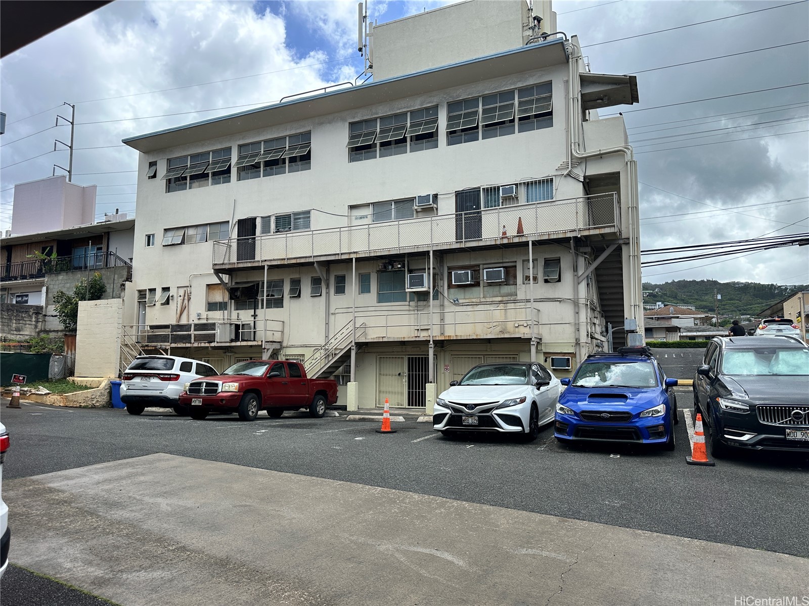 Commercial Sale in Honolulu 5