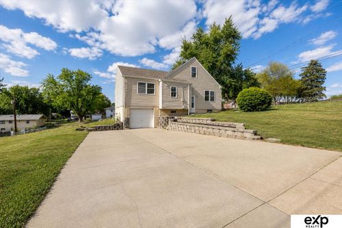 4702 N 52nd St, Omaha, NE, 68104-2228 | Card Image