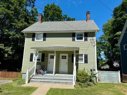 b-16 Wishing Well Rd, Hamburg, NJ, 07419-1621 | Card Image