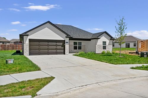 5725 Black Gum Ct, COLUMBIA, MO, 65202-5655 | Card Image