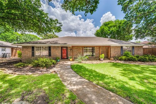 2525 Eucalyptus Dr, Plano, TX, 75075-3106 | Card Image