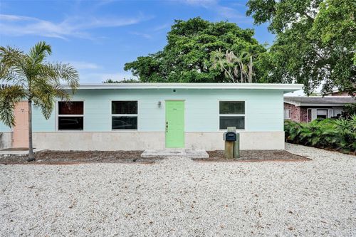 306 Ne 13th Ave, Pompano Beach, FL, 33060-6456 | Card Image