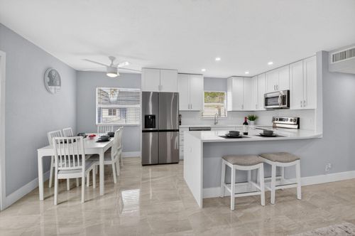 g-321 Saxony Trl, Delray Beach, FL, 33446 | Card Image