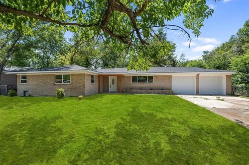 4409 Steven St, North Richland Hills, TX, 76180-8177 | Card Image