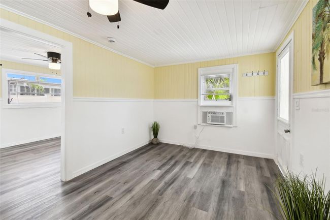 Front unit, Duplex for sale Madeira Beach | Image 11