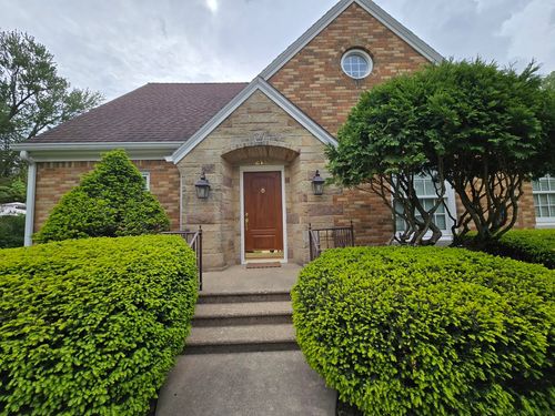 210 S Ridge St, SHANNON, IL, 61078-9338 | Card Image