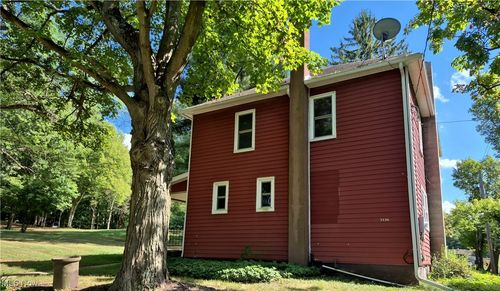 5136 State Route 170, East Palestine, OH, 44413-8755 | Card Image