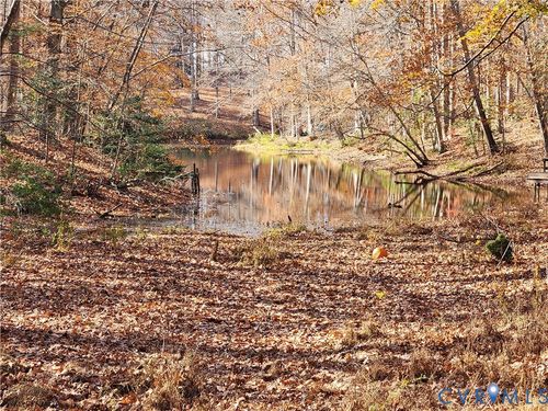 153 Deer Trl, Aylett, VA, 23009-3403 | Card Image