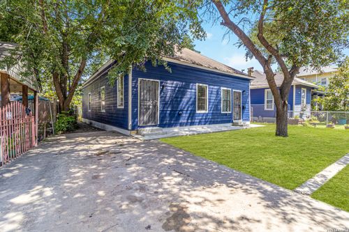 127 Dimmit St, San Antonio, TX, 78223-1079 | Card Image