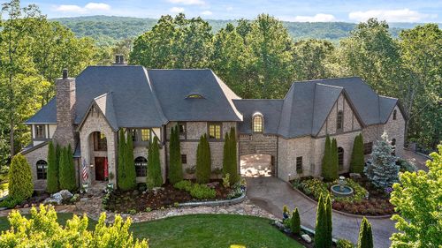 4405 Hawk Ridge Ct, Signal Mountain, TN, 37377-1582 | Card Image