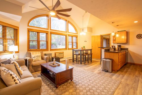 27-20 Jack O'Lantern S Dr, North Woodstock, NH, 03262 | Card Image