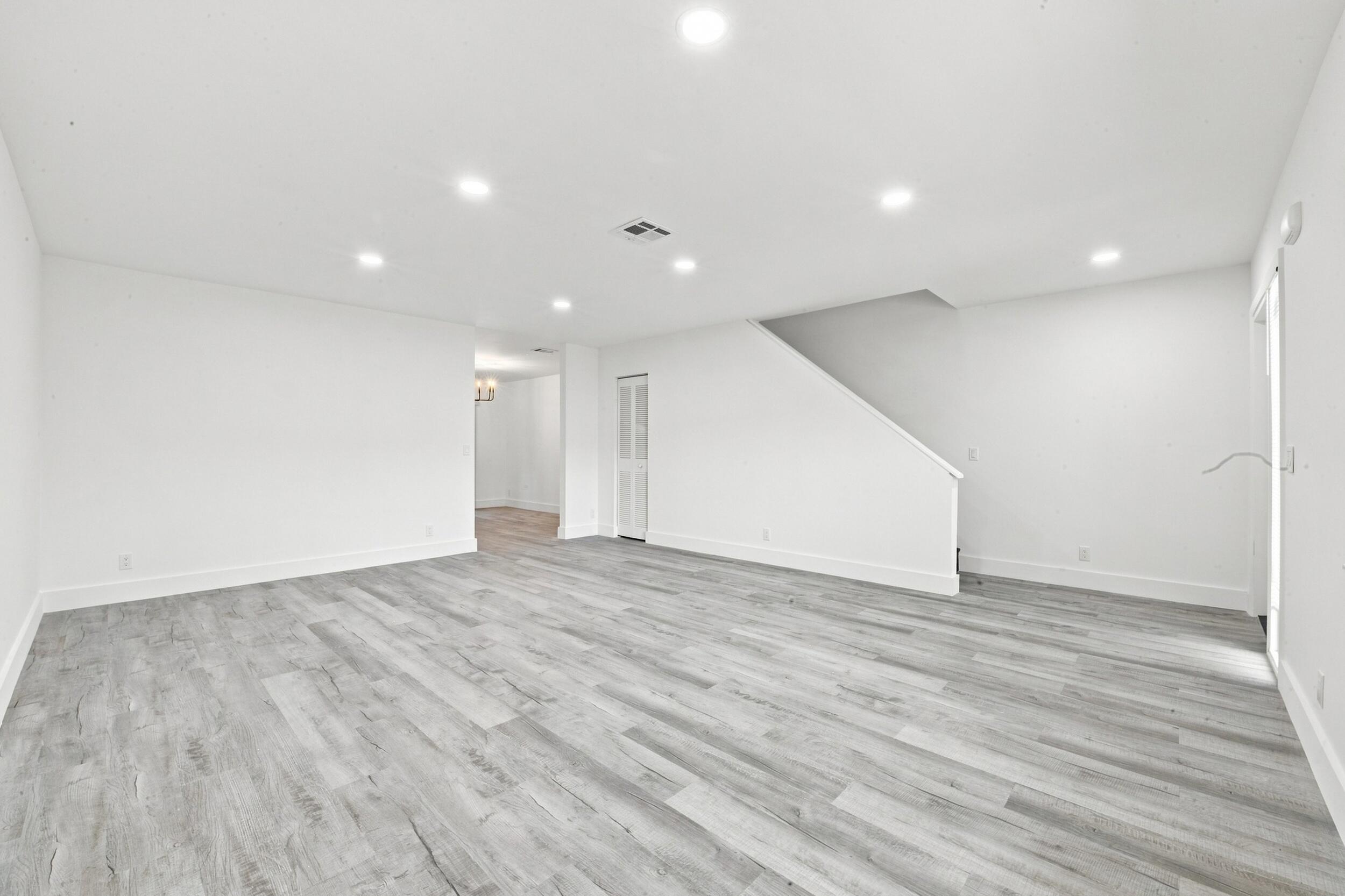 Residential in Deerfield Beach 4