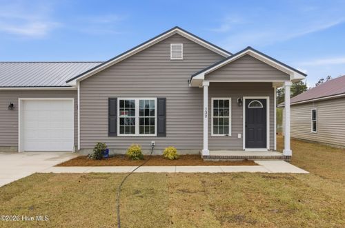 132 Macdonald Blvd, Havelock, NC, 28532-9393 | Card Image