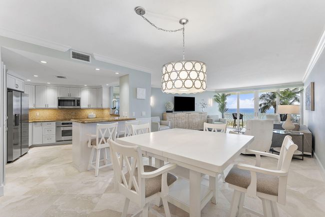 APT-301 - 1225 S Ocean Blvd, Condo with 2 bedrooms, 2 bathrooms and null parking in Delray Beach FL | Image 10