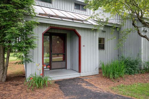 e-860 Murphys Rd, Quechee, VT, 05059-3091 | Card Image