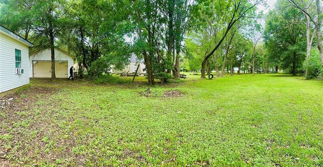 6115 Jade Ave, House other with 5 bedrooms, 2 bathrooms and 4 parking in Port Arthur TX | Image 4
