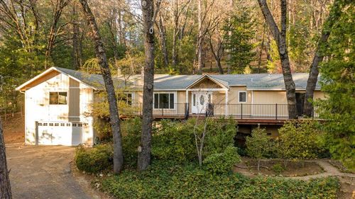 15212 Stinson Dr, Grass Valley, CA, 95949-6717 | Card Image
