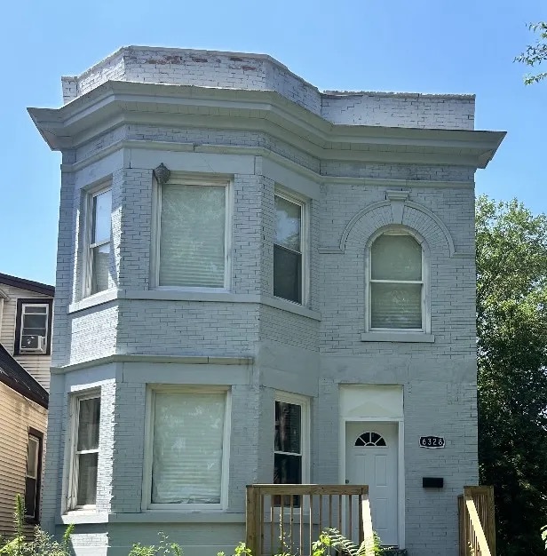 Residential Income in Chicago