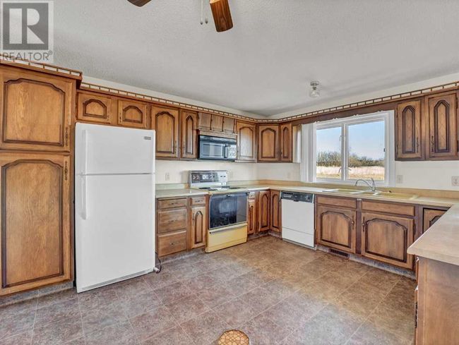 12525 Range Road 45, House other with 4 bedrooms, 3 bathrooms and 10 parking in Cypress County AB | Image 21