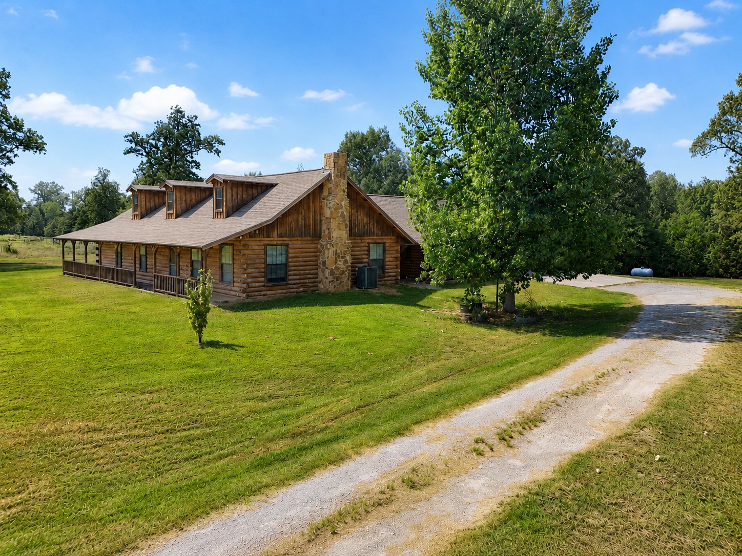 Residential in Arthur City 3