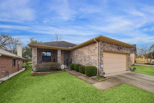 115 Harbour Town Cir, Montgomery, TX, 77356-8850 | Card Image