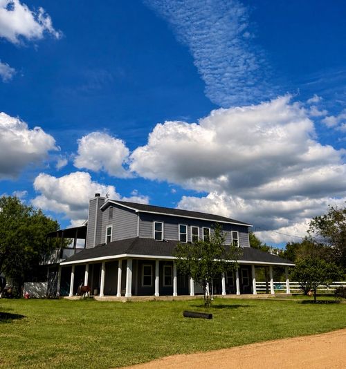 221 Winding Way Rd, Marble Falls, TX, 78654-7924 | Card Image