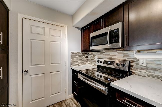 1139 - 2300 E Silverado Ranch Blvd, Condo with 2 bedrooms, 2 bathrooms and null parking in Las Vegas NV | Image 6
