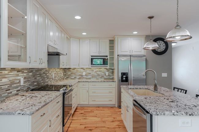 266 Locustdale Loop, House other with 6 bedrooms, 3 bathrooms and null parking in SHENANDOAH VA | Image 15