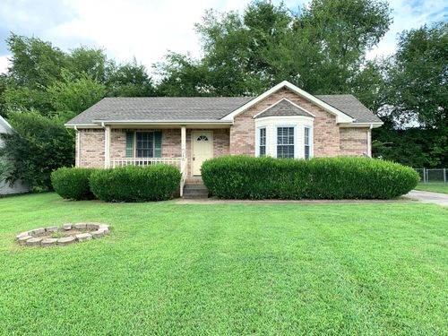 268 Moncrest Dr, Clarksville, TN, 37042-5262 | Card Image