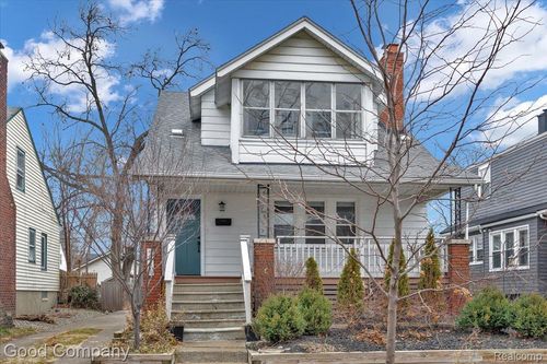 271 Woodland St, Ferndale, MI, 48220-3708 | Card Image