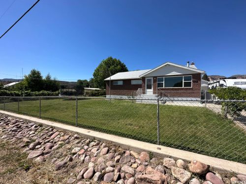 1932 W Kenilworth Rd, Spring Glen, UT, 84526 | Card Image