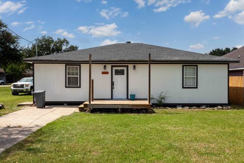 240 Boston, Nederland, TX, 77627 | Card Image