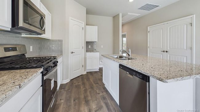 4008 N Savannah Lakes Dr, House other with 2 bedrooms, 2 bathrooms and null parking in Lake Charles LA | Image 15