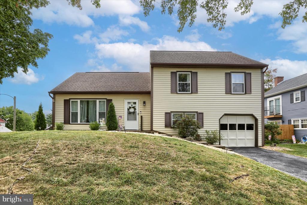 Rock Fall Rd, Harrisburg, PA 17110